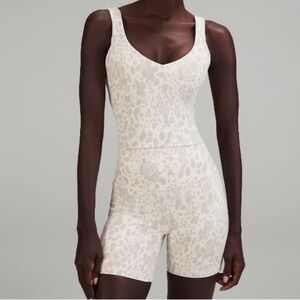 Lululemon Align short 6”